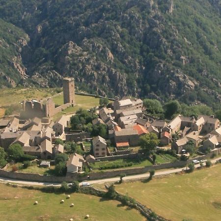 Gite De La Garde Prevencheres Экстерьер фото